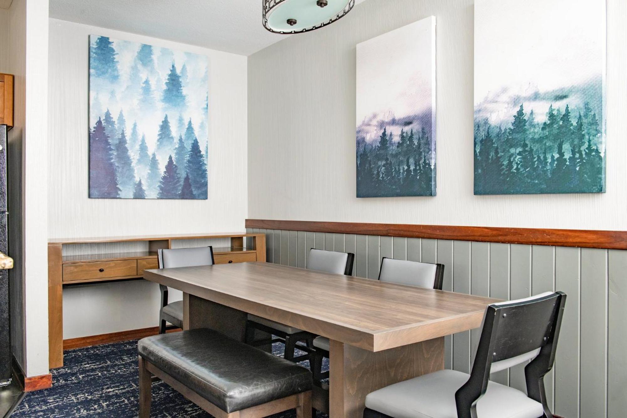 Resort Club Wyndham Glacier Canyon