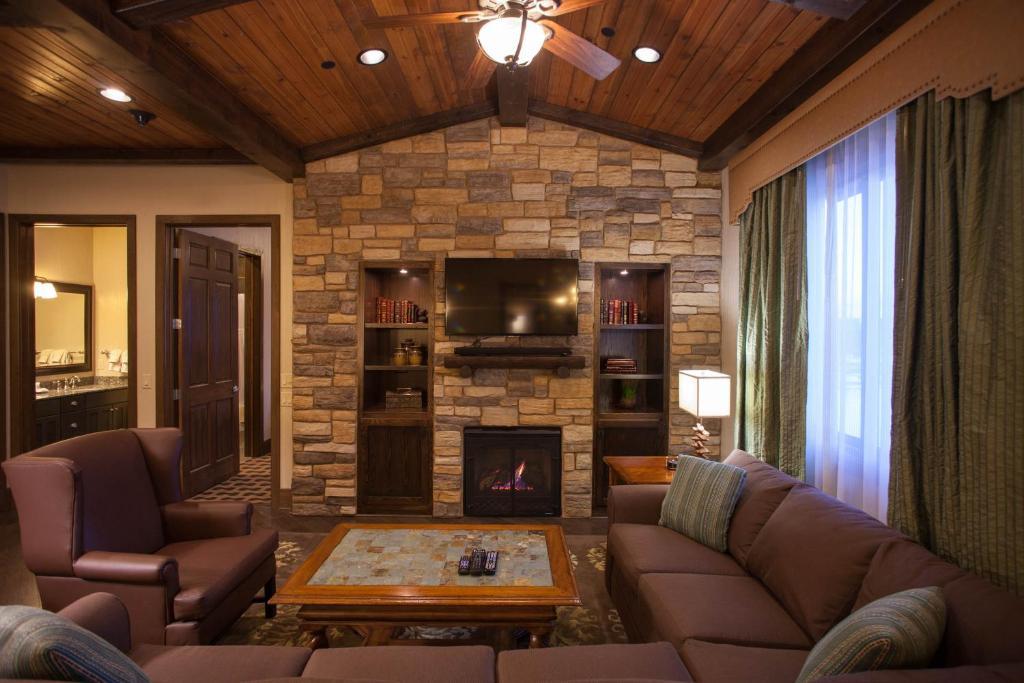 Club Wyndham Glacier Canyon