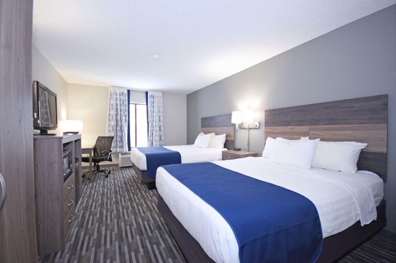 Hotel Days & By Wyndham