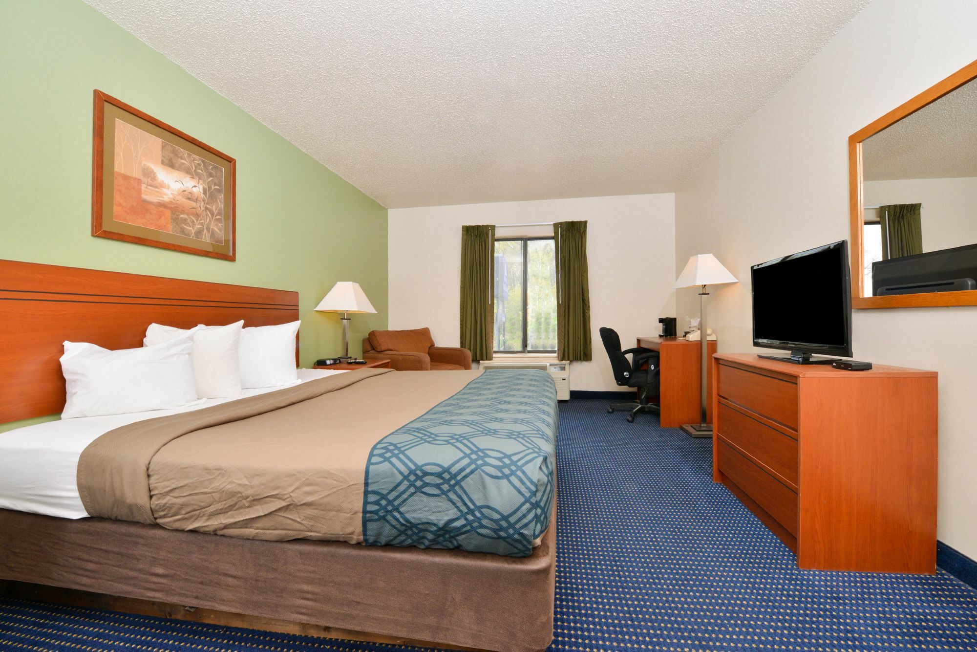 Days & By Wyndham Hotel