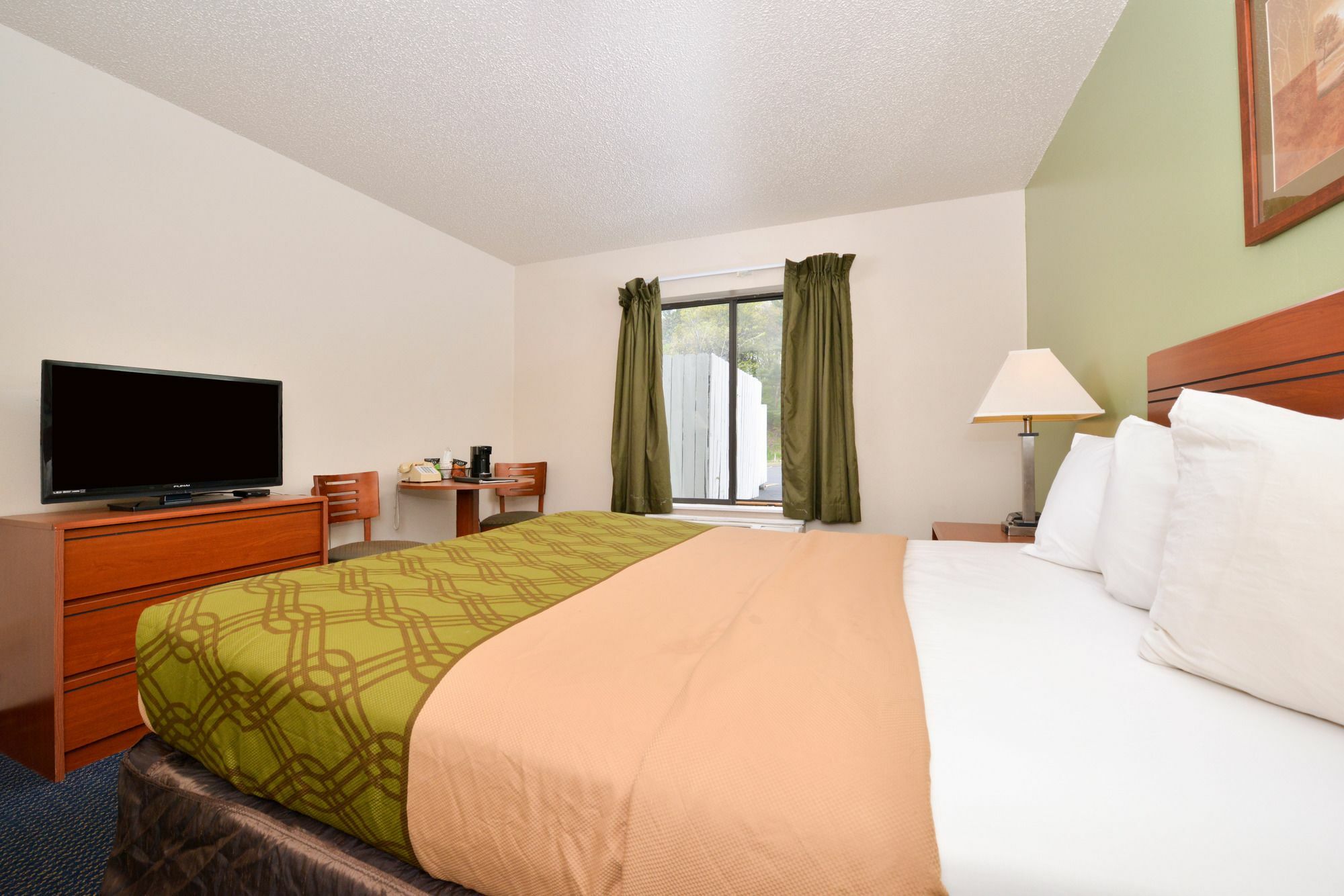 Hotel Days & By Wyndham 2*