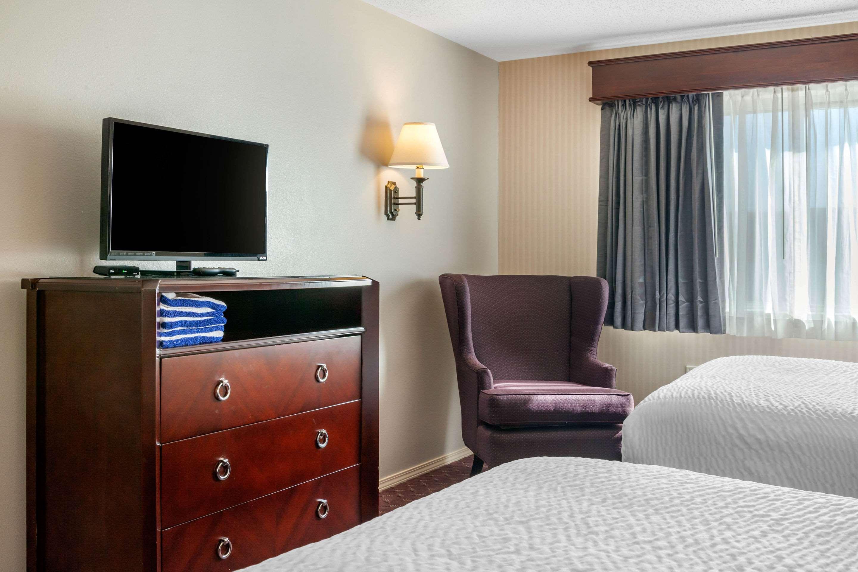 Hotel The Wisconsin & Conference Center 3*