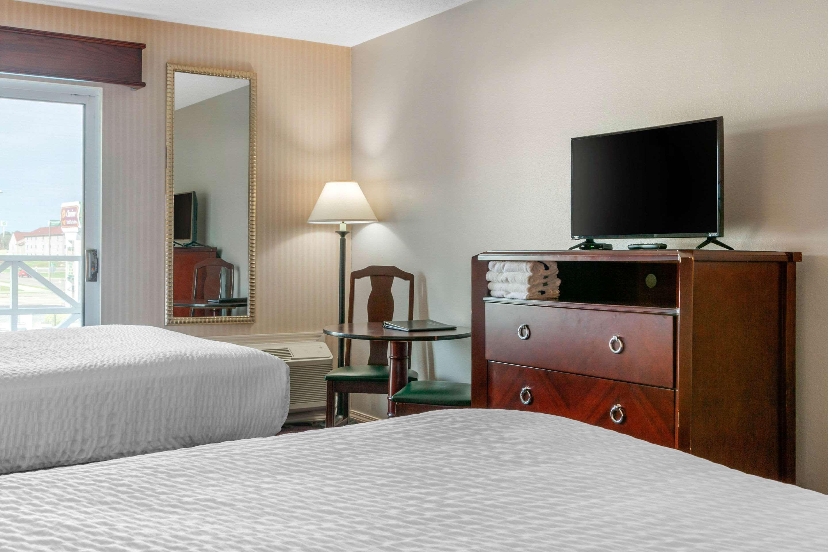 Hotel The Wisconsin & Conference Center 3*