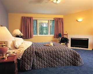 Mirror Lake Hotel 4*