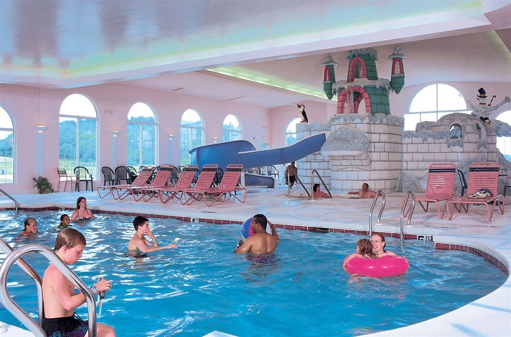 The Wisconsin & Conference Center 3*